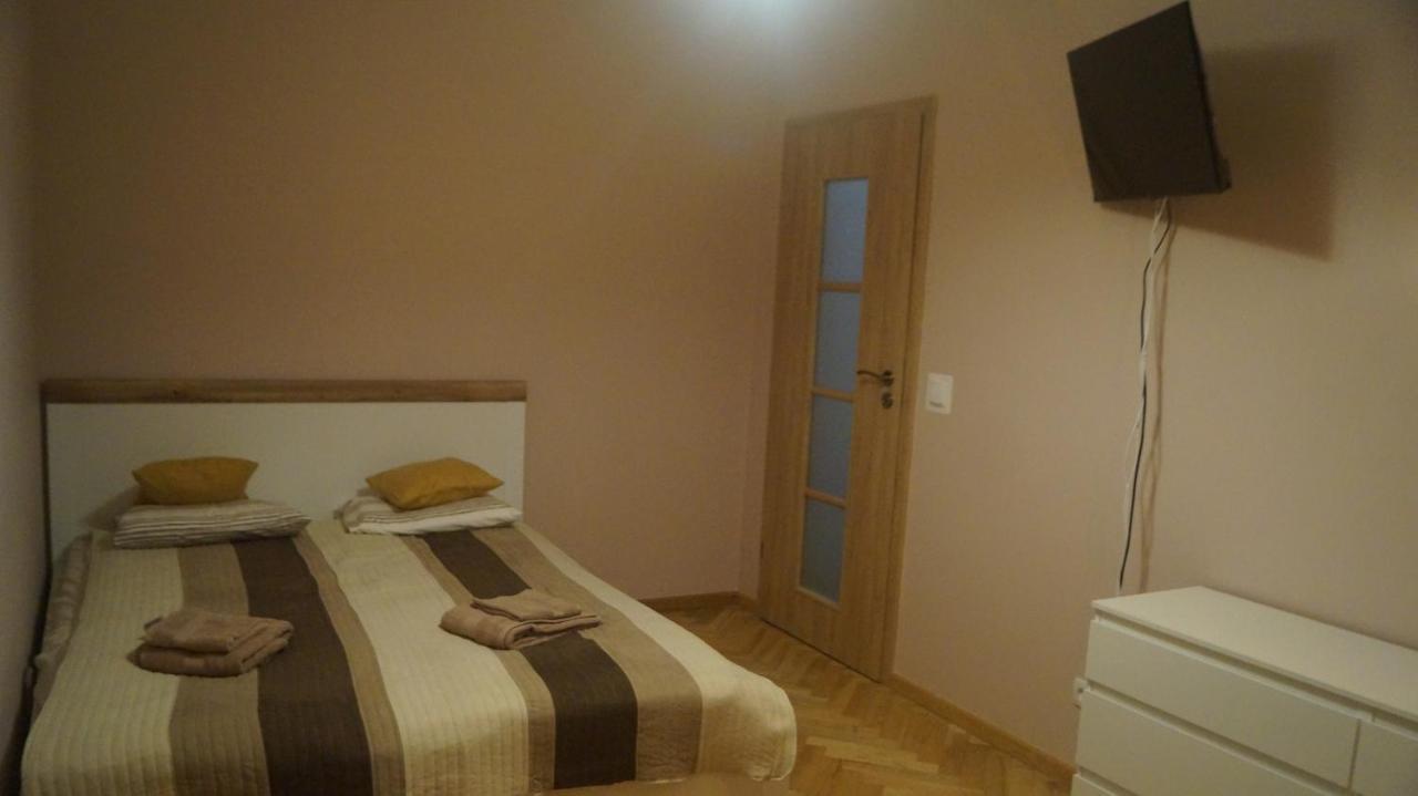 Old Town Chic - 2 Pokoje, Bezplatny Parking, F-Vat Apartment Wroclaw Ngoại thất bức ảnh