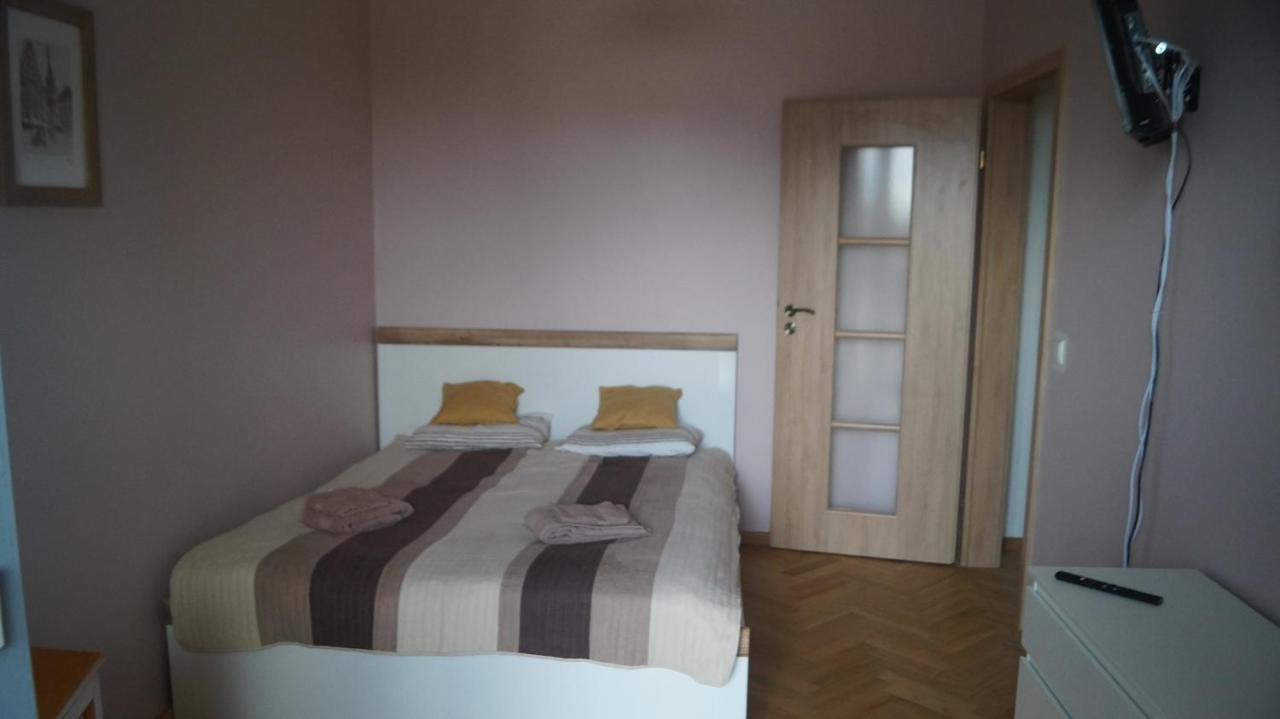 Old Town Chic - 2 Pokoje, Bezplatny Parking, F-Vat Apartment Wroclaw Ngoại thất bức ảnh