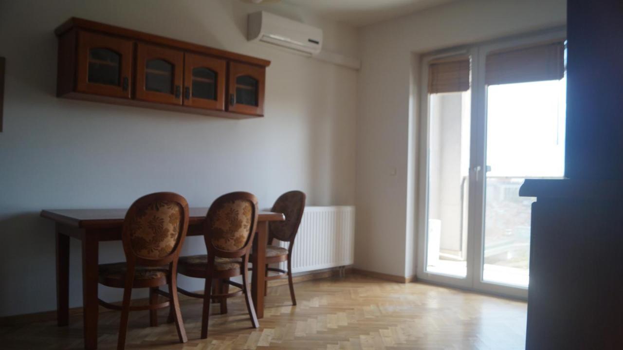 Old Town Chic - 2 Pokoje, Bezplatny Parking, F-Vat Apartment Wroclaw Ngoại thất bức ảnh